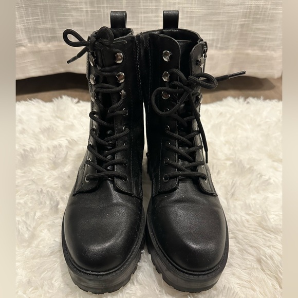 GUESS FEARNE 3 ZIPPER LACE-UP COMBAT & LACE-UP BOOTS Size 8 - Picture 3 of 6